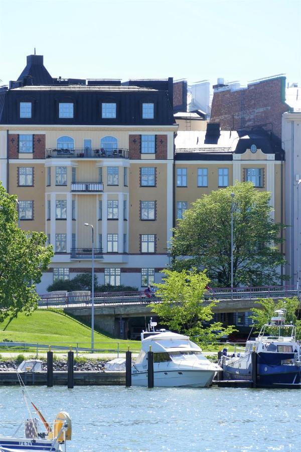 位于赫尔辛基市中心的1卧室公寓-42平方米|带1个独立浴室 外观 照片